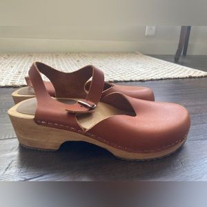 MIA EU size 40 clogs
